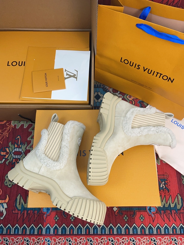 ルイヴィトン靴側面デザイン